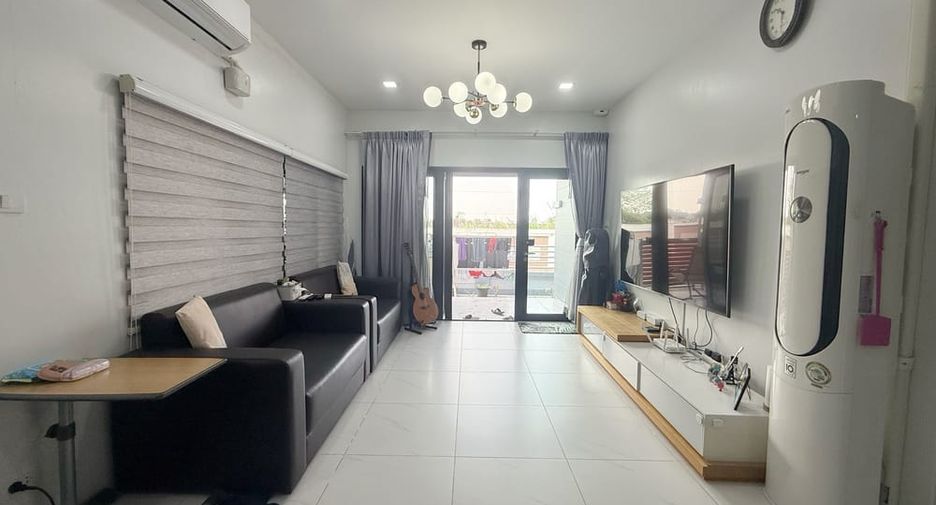 À vendre 3 chambres maison à Bang Lamung, Chonburi