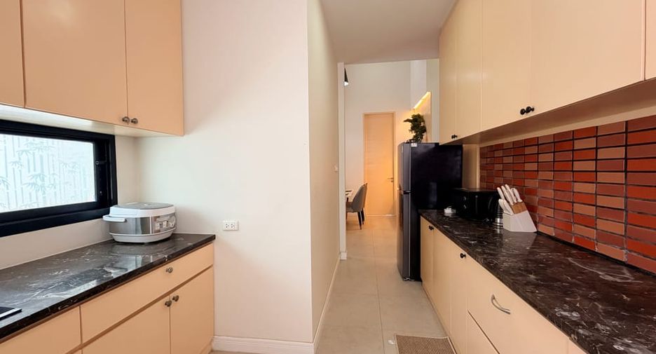 For sale 2 bedrooms villa in Huay Yai, Pattaya