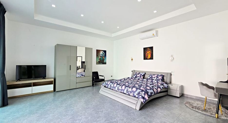 À louer et à vendre 6 chambres villa à Bang Lamung, Chonburi