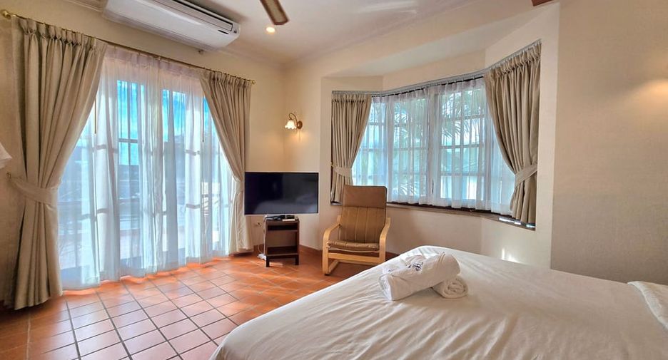 For sale 5 bedrooms villa in Bang Lamung, Chonburi