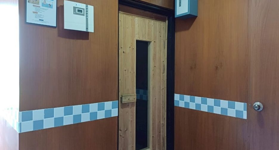 For rent 3 bedrooms condo in Na Jomtien, Pattaya