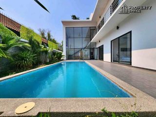 À vendre 6 chambres villa à Bang Lamung, Chonburi