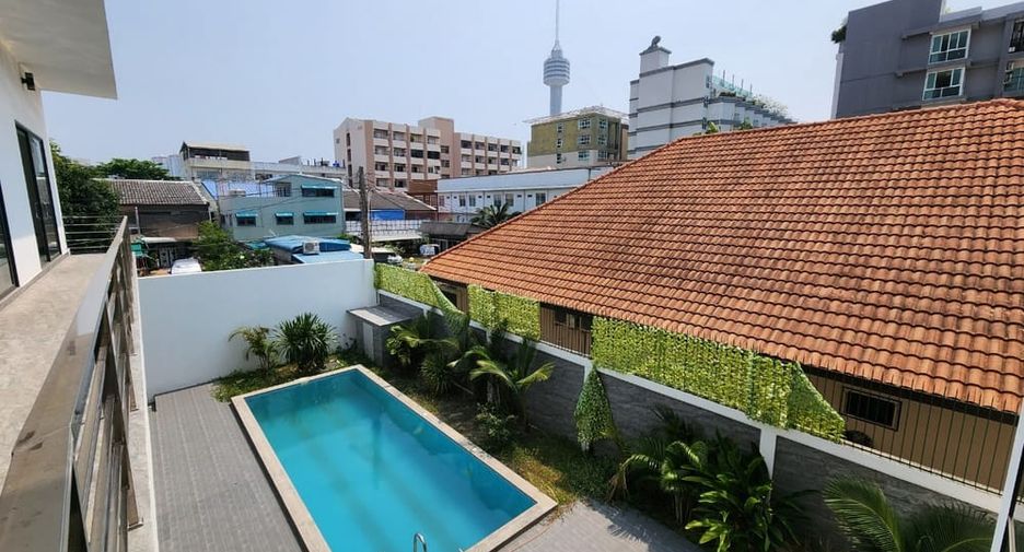 À vendre 6 chambres villa à Bang Lamung, Chonburi