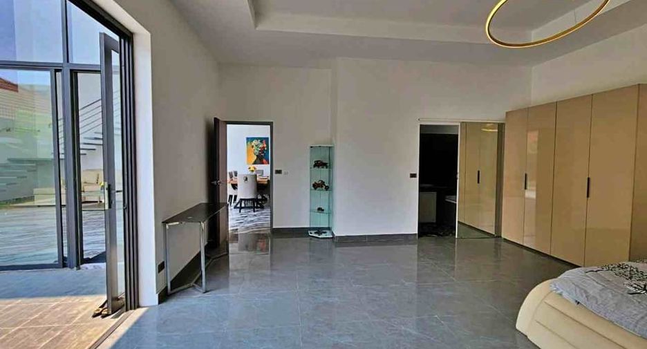 À vendre 6 chambres villa à Bang Lamung, Chonburi