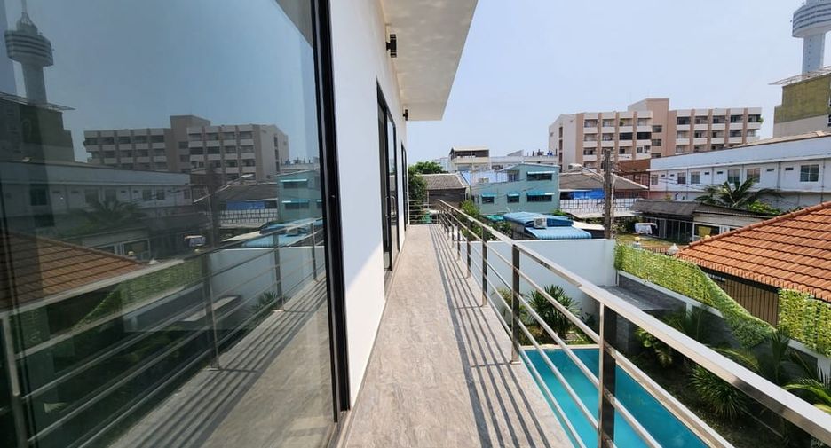 À vendre 6 chambres villa à Bang Lamung, Chonburi