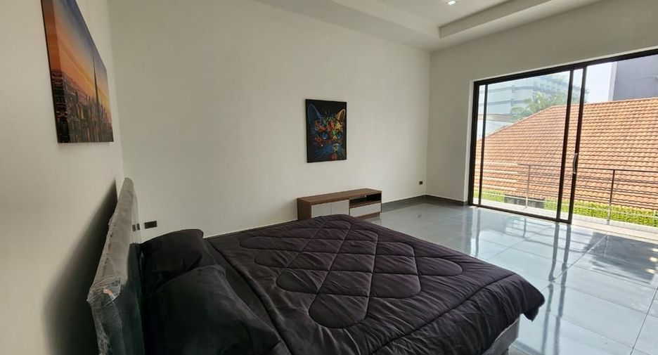 À vendre 6 chambres villa à Bang Lamung, Chonburi