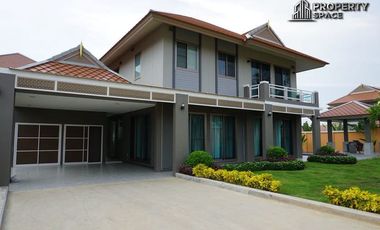 À louer 4 chambres villa à Bang Lamung, Chonburi