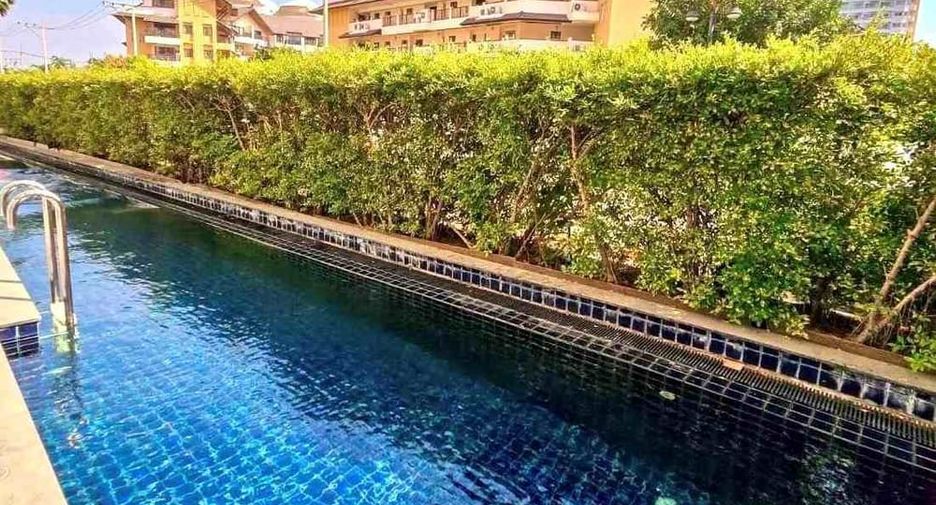 For sale 2 ベッドルーム condo in Bang Lamung, Chonburi