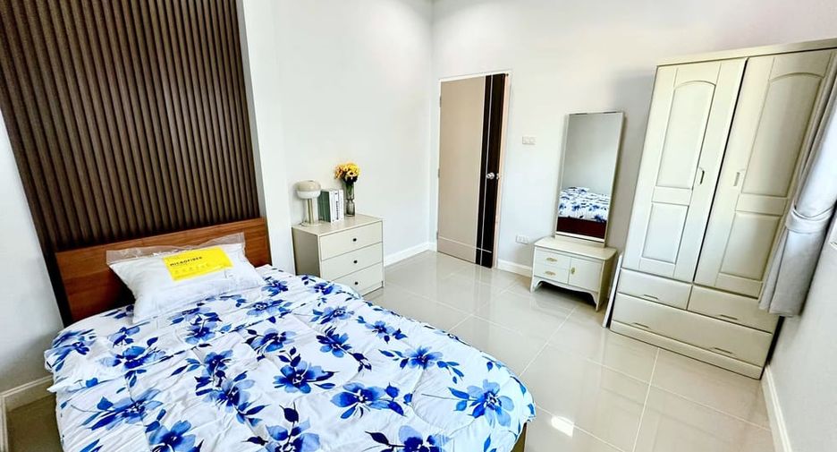 For sale 5 bedrooms villa in Bang Lamung, Chonburi