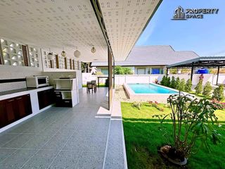 For sale 5 bedrooms villa in Bang Lamung, Chonburi