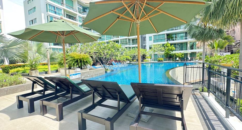 Condo en alquiler y en venta de 3 habitaciones en Bang Lamung, Chonburi
