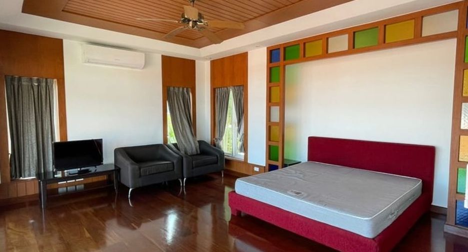 À louer 5 chambres villa à Bang Lamung, Chonburi
