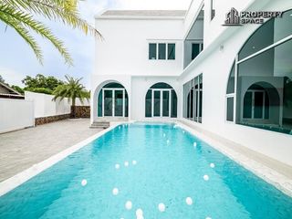 À louer 4 chambres villa à Bang Lamung, Chonburi