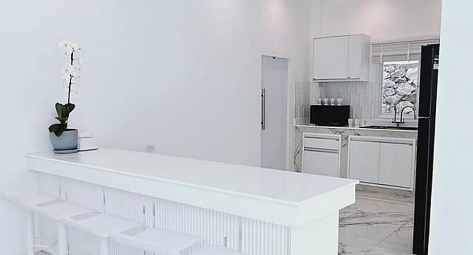 Villa zur Miete mit 4 Zimmer in Bang Lamung, Chonburi