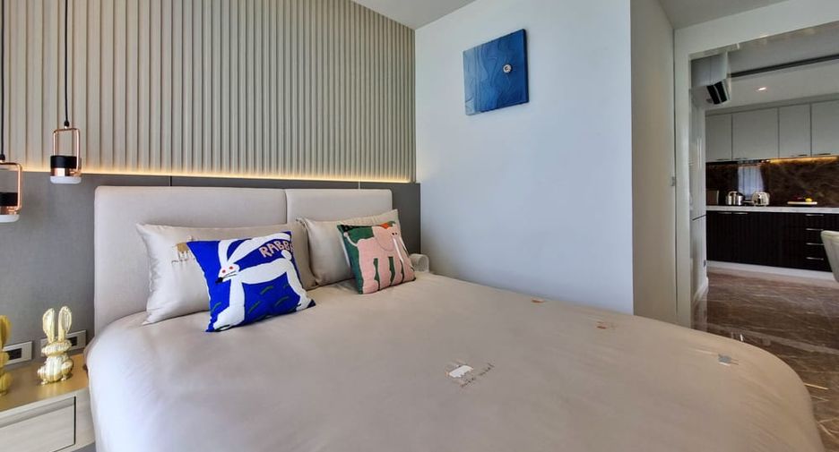 For sale 2 ベッドルーム condo in Bang Lamung, Chonburi