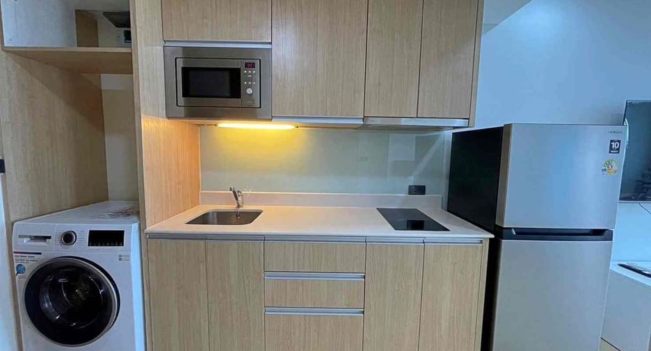 For sale 1 bed condo in Bang Lamung, Chonburi