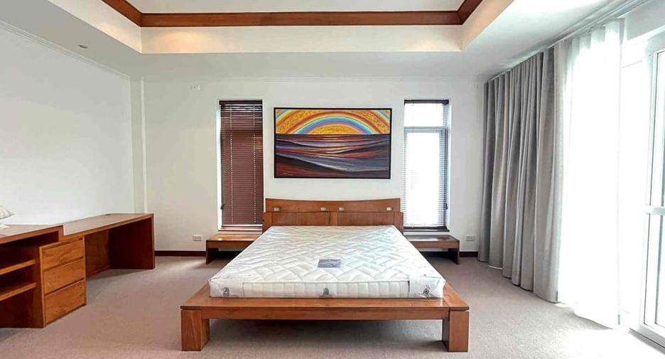 À vendre 5 chambres villa à Bang Lamung, Chonburi