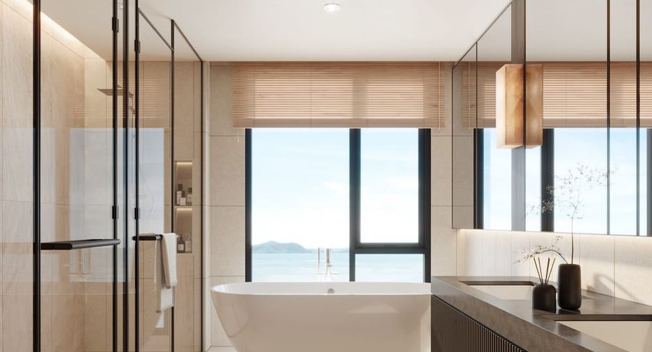 For sale 3 bedrooms condo in Na Jomtien, Pattaya