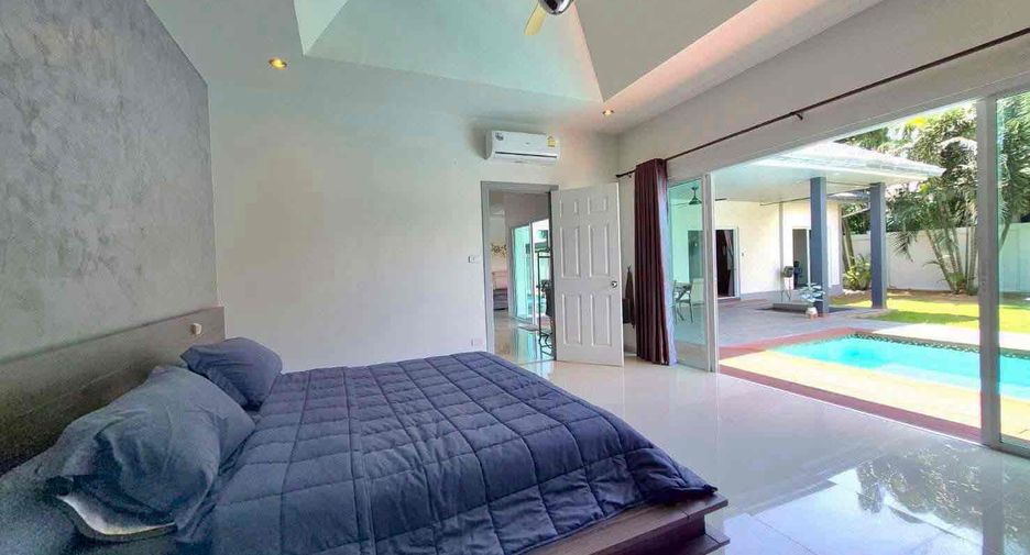 For rent 3 bedrooms villa in Bang Lamung, Chonburi