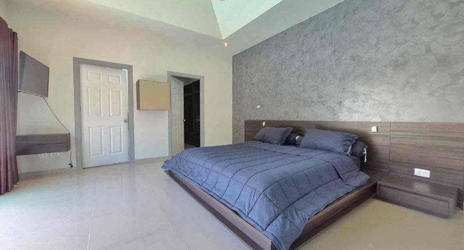 For rent 3 bedrooms villa in Bang Lamung, Chonburi