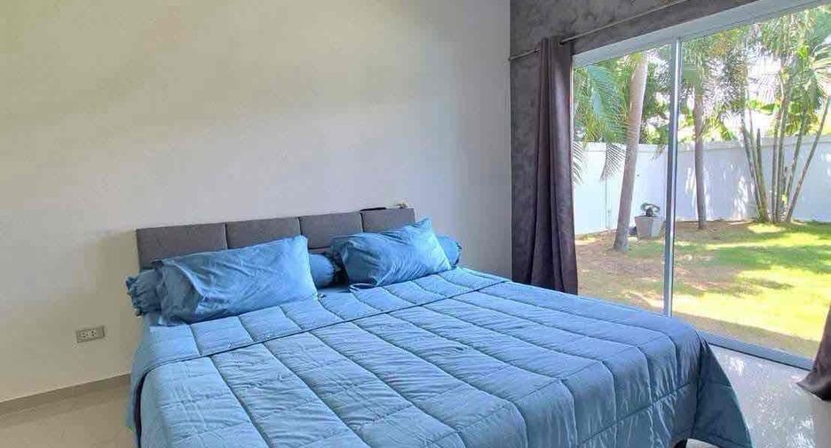 For rent 3 bedrooms villa in Bang Lamung, Chonburi