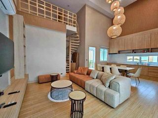 À louer 4 chambres villa à Bang Lamung, Chonburi