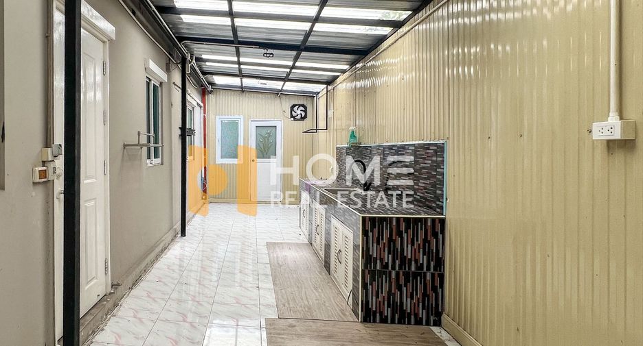 For sale 3 bedrooms house in Lat Krabang, Bangkok