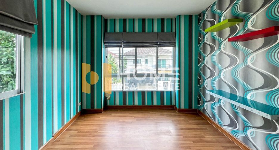 For sale 3 bedrooms house in Lat Krabang, Bangkok