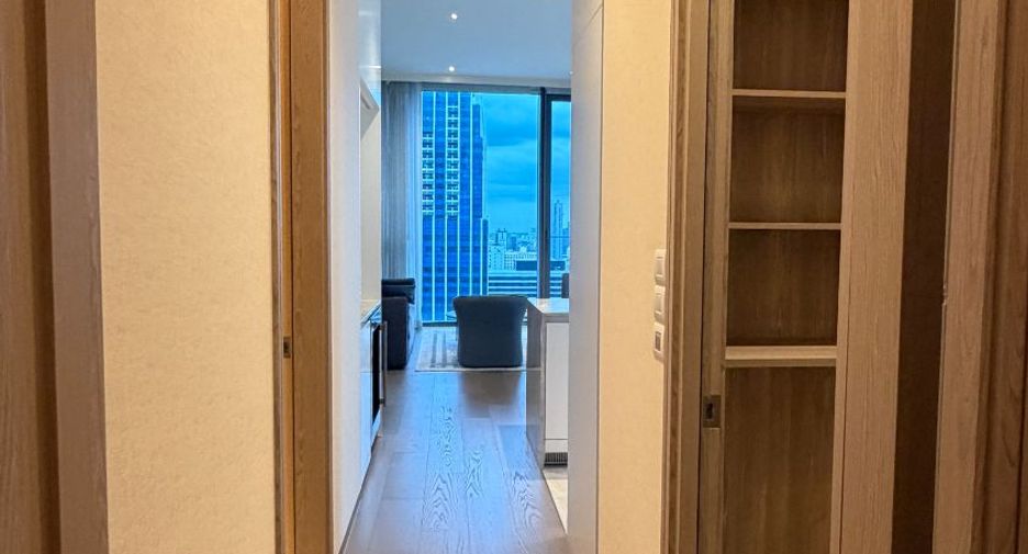For rent 1 bed condo in Pathum Wan, Bangkok