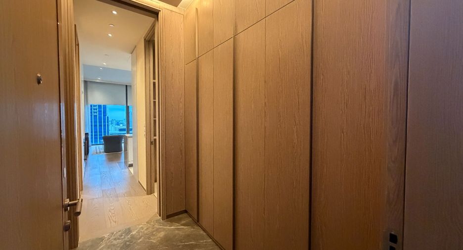 For rent 1 bed condo in Pathum Wan, Bangkok