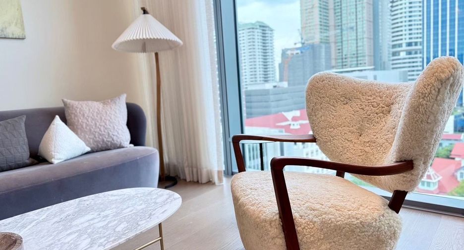 For rent 1 bed condo in Pathum Wan, Bangkok