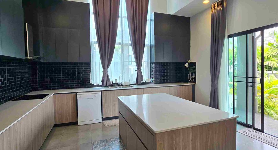 Villa zur Miete mit 4 Zimmer in Bang Lamung, Chonburi