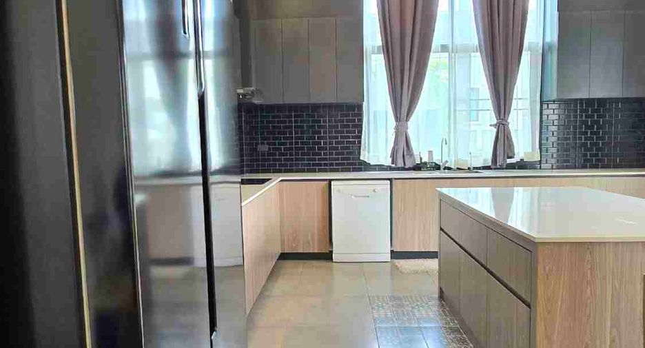 Villa zur Miete mit 4 Zimmer in Bang Lamung, Chonburi
