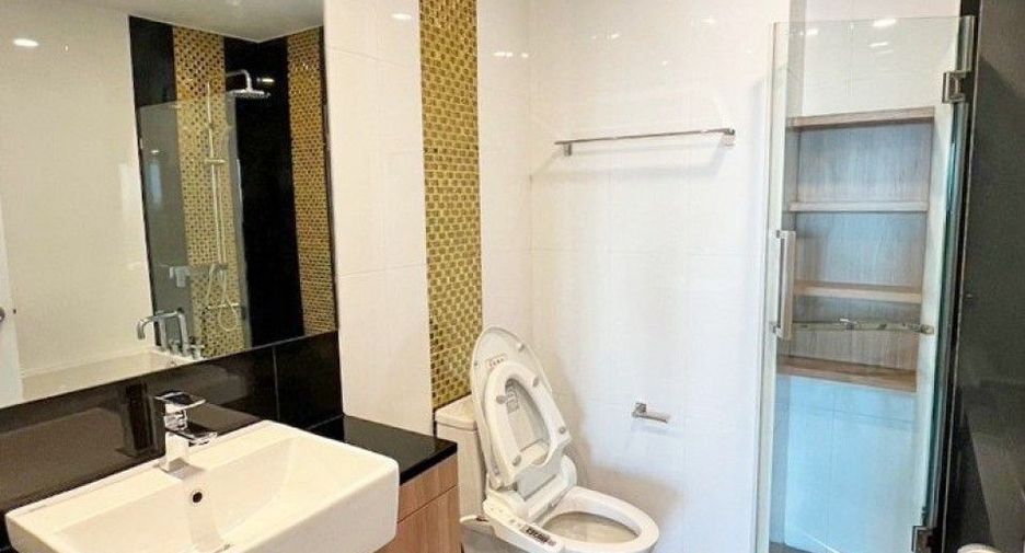 Condo en venta de 1 habitaciones en Si Racha, Chonburi