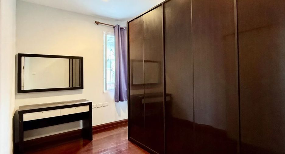 Haus zum Kauf mit 4 Zimmer in Phaya Thai, Bangkok