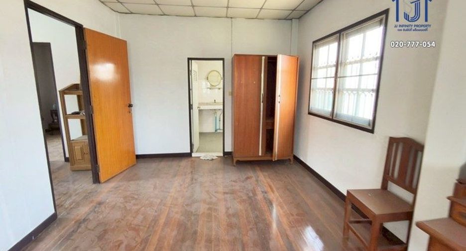 Casa en venta de 4 habitaciones en Don Mueang, Bangkok