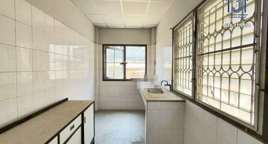 Casa en venta de 4 habitaciones en Don Mueang, Bangkok