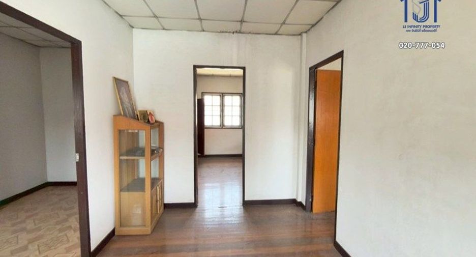 Casa en venta de 4 habitaciones en Don Mueang, Bangkok