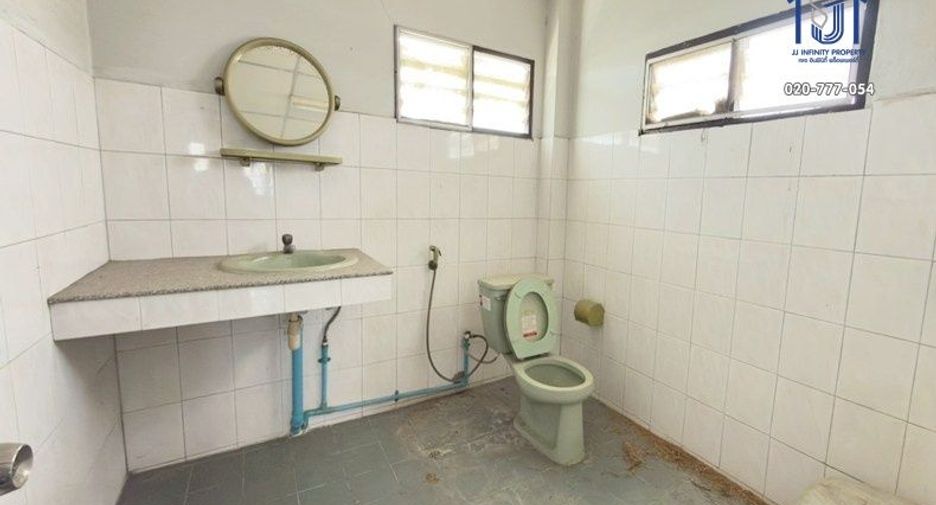 Casa en venta de 4 habitaciones en Don Mueang, Bangkok