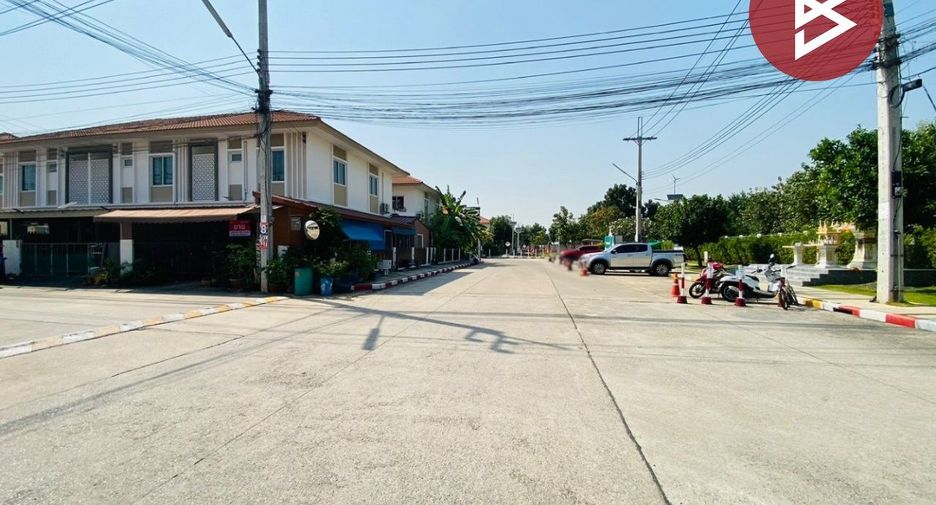 Reihenhaus zum Kauf mit 4 Zimmer in Phra Samut Chedi, Samut Prakan