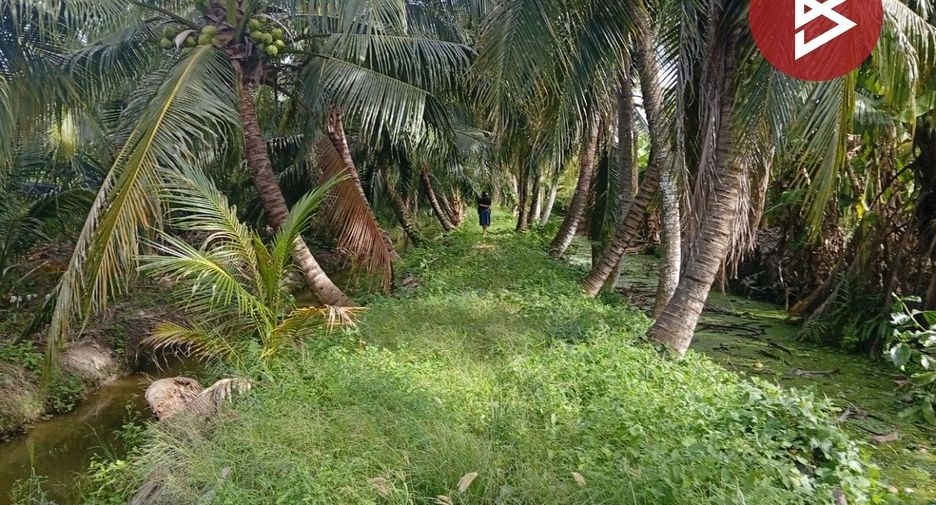 Terreno en venta en Sam Phran, Nakhon Pathom