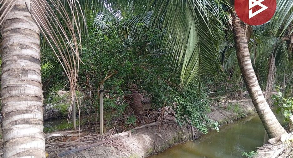 Terreno en venta en Sam Phran, Nakhon Pathom