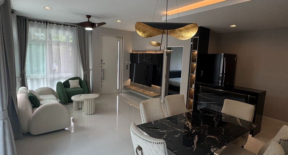 For rent 4 bedrooms house in Mueang Chiang Mai, Chiang Mai