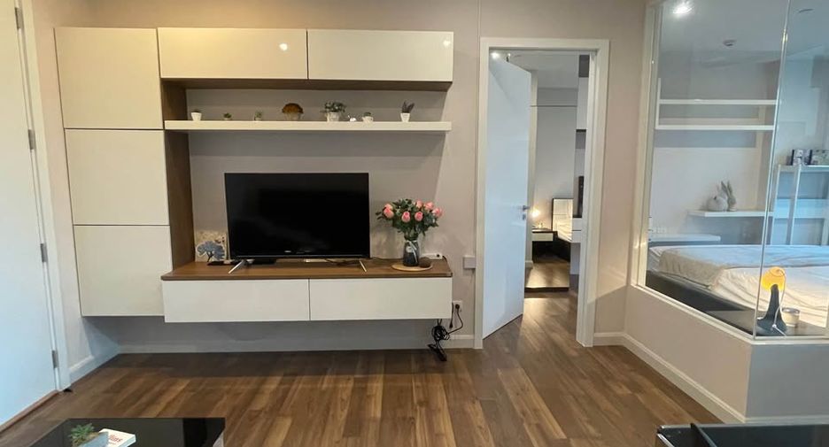 Condo en alquiler de 1 habitaciones en Khlong Toei, Bangkok