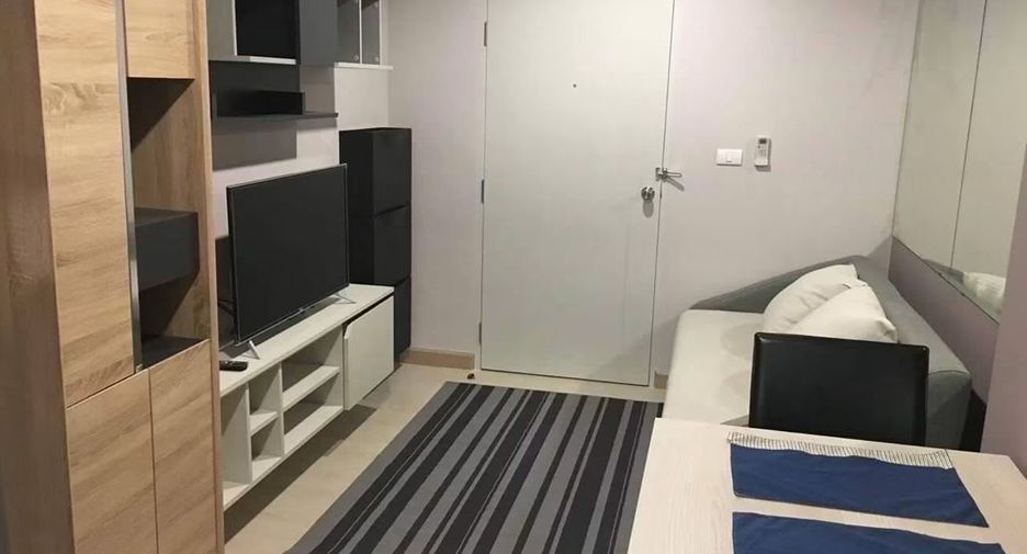 Condo en alquiler de 1 habitaciones en Khlong Toei, Bangkok