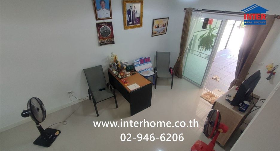 Casa adosada en venta de 4 habitaciones en Bang Yai, Nonthaburi