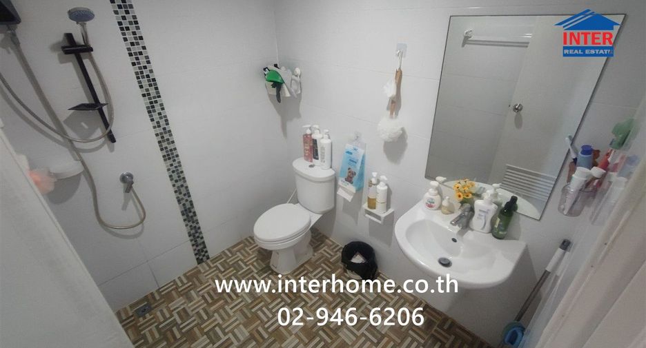 Casa adosada en venta de 4 habitaciones en Bang Yai, Nonthaburi