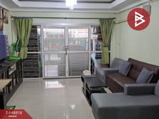 Casa adosada en venta de 2 habitaciones en Bang Sao Thong, Samut Prakan