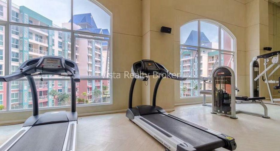 For sale 2 ベッドルーム condo in Bang Lamung, Chonburi