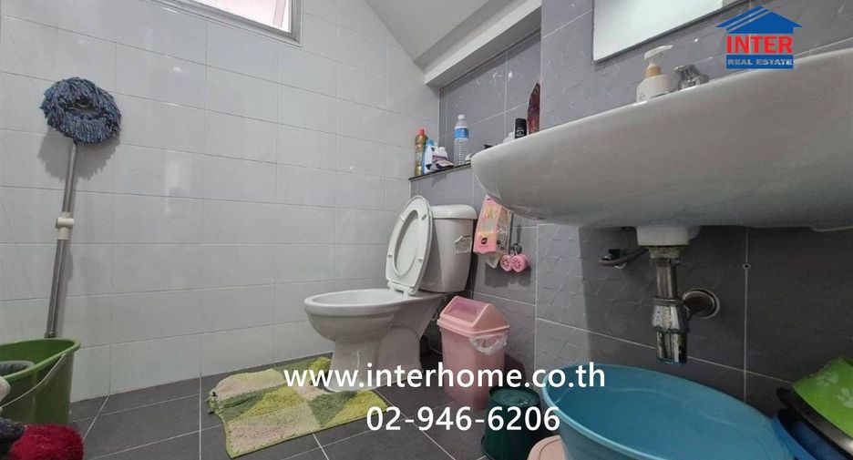 Casa en venta de 3 habitaciones en Sai Mai, Bangkok